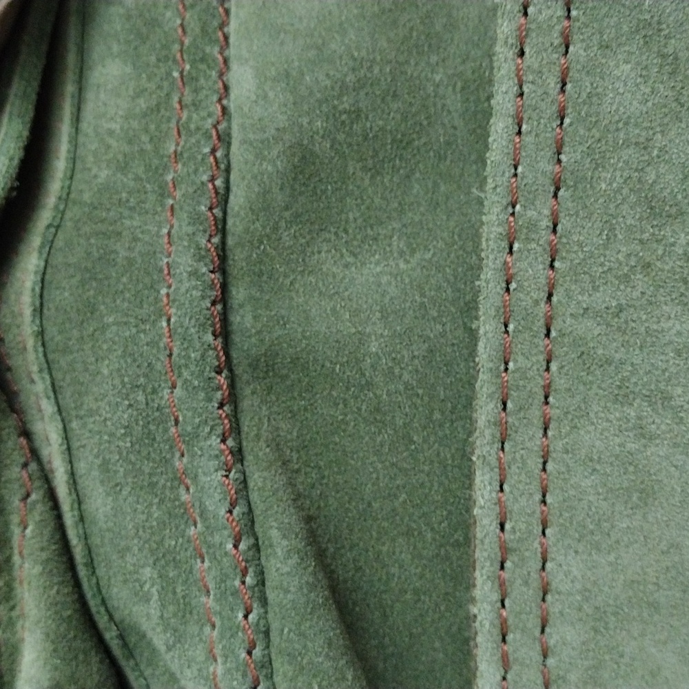 Vintage Lucky Brand Green Suede Adjustable Grommet Straps Messenger Bag NWT - Picture 9 of 11